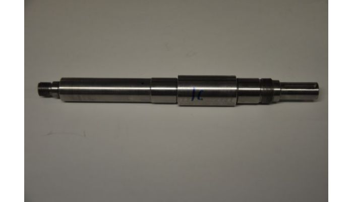 LG 1C Axel/shaft